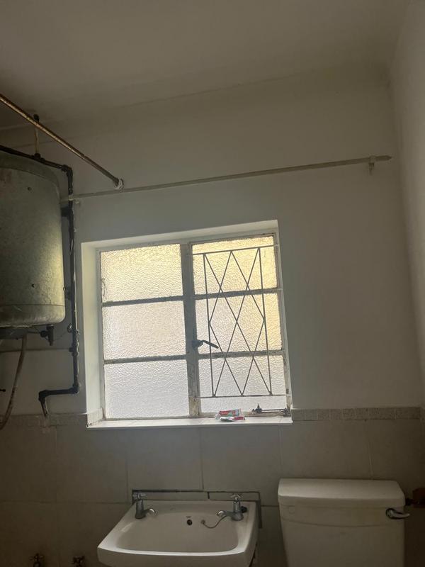 To Let 2 Bedroom Property for Rent in Gelvan Park Eastern Cape